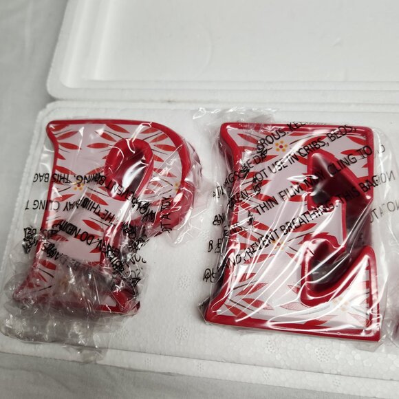 Temptations by Tara INSPIRATIONAL LETTERS word PEACE in Old World Red Pattern - Picture 15 of 15